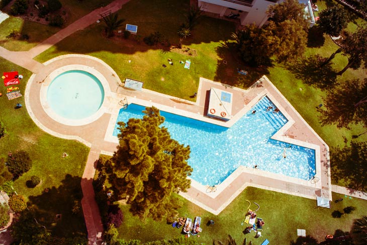 estate in piscina