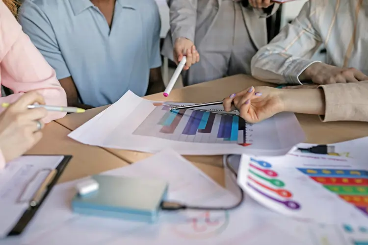 Brainstorming per trovare il modo di differenziarsi dai concorrenti | QuBox