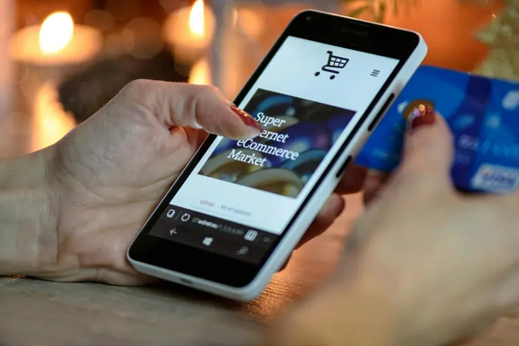 Anche lo shopping online è fortemente influenzato dalla percezione del brand | QuBox